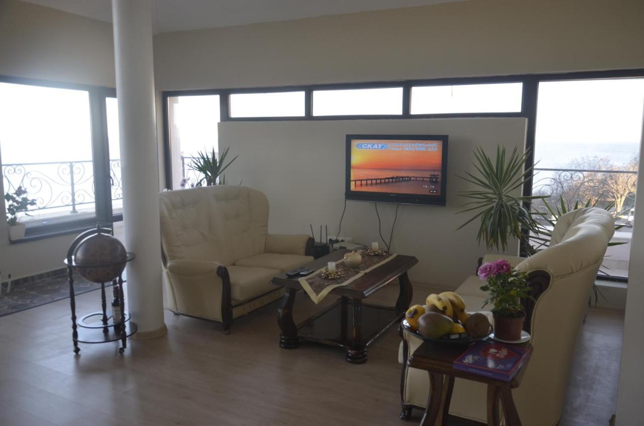 Ashram Hotel พรีมอร์สโก ภายนอก รูปภาพ