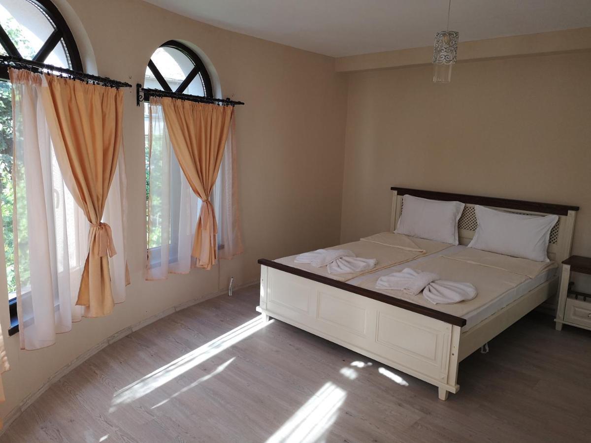 Ashram Hotel พรีมอร์สโก ภายนอก รูปภาพ